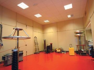 Troax partitioning creates calibration lab