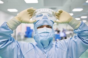 Validation study: testing autoclavable cleanroom goggles
