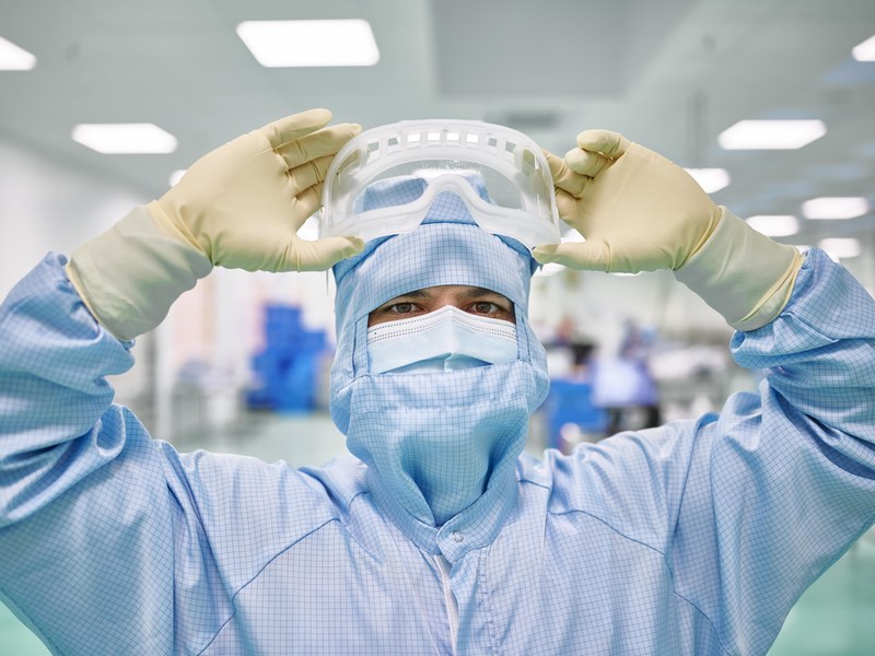 Validation study: testing autoclavable cleanroom goggles