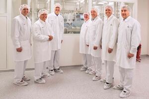 Vetter meets US business delegation at German facility
