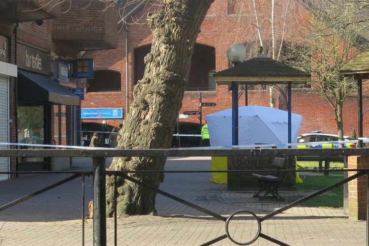 Work begins to decontaminate sites in Salisbury spy poison attack